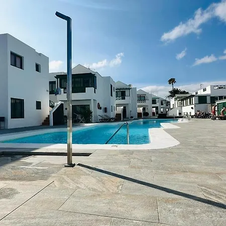 Casa Adelfa